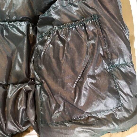 Snow Lion Men’s Vintage Puffer Jacket - Picture 4 of 13